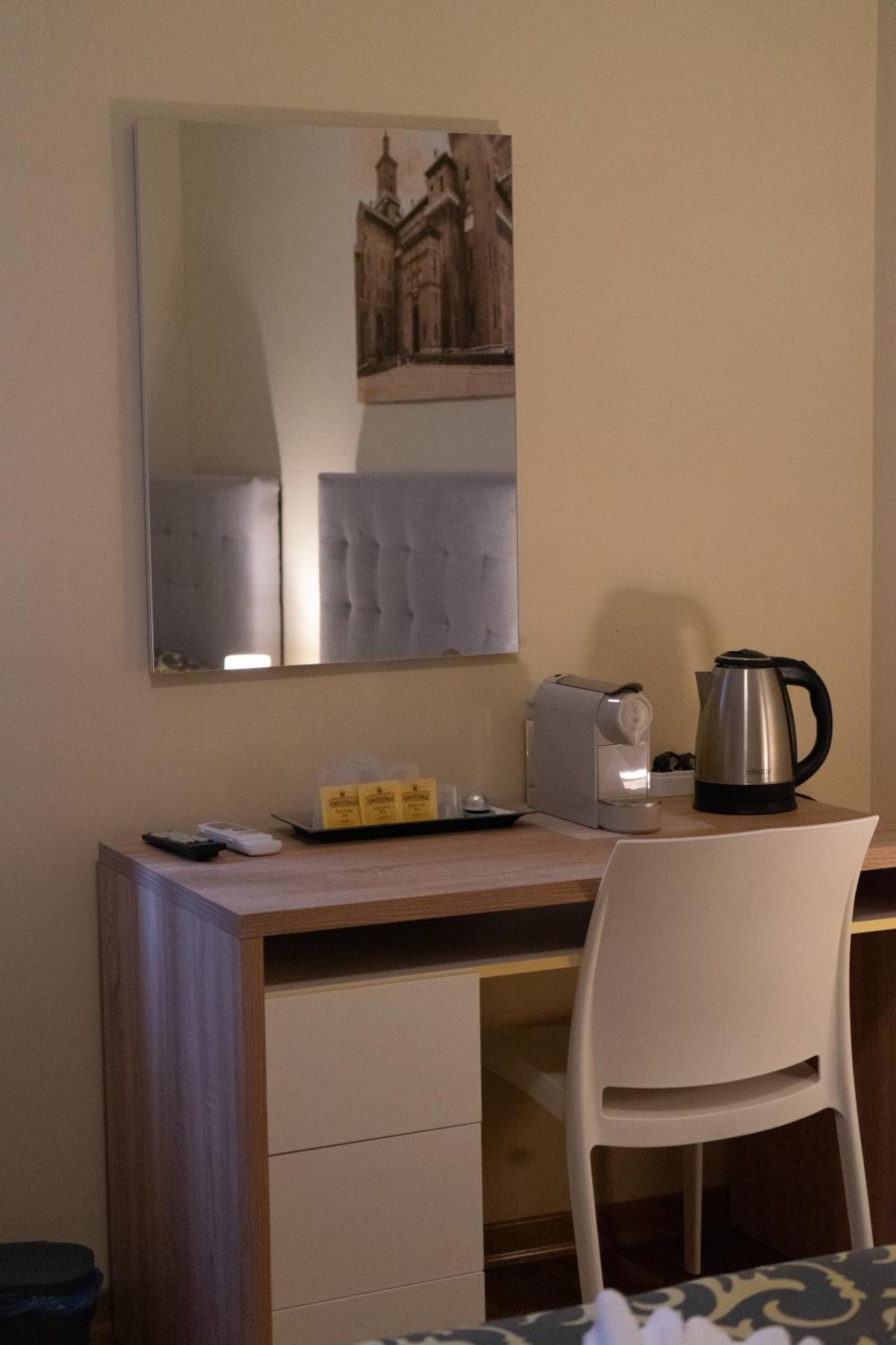 Cameracafe Ferrara Ngoại thất bức ảnh